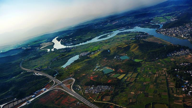 韶關(guān)多地紅色預(yù)警生效中！嚴(yán)禁這類行為